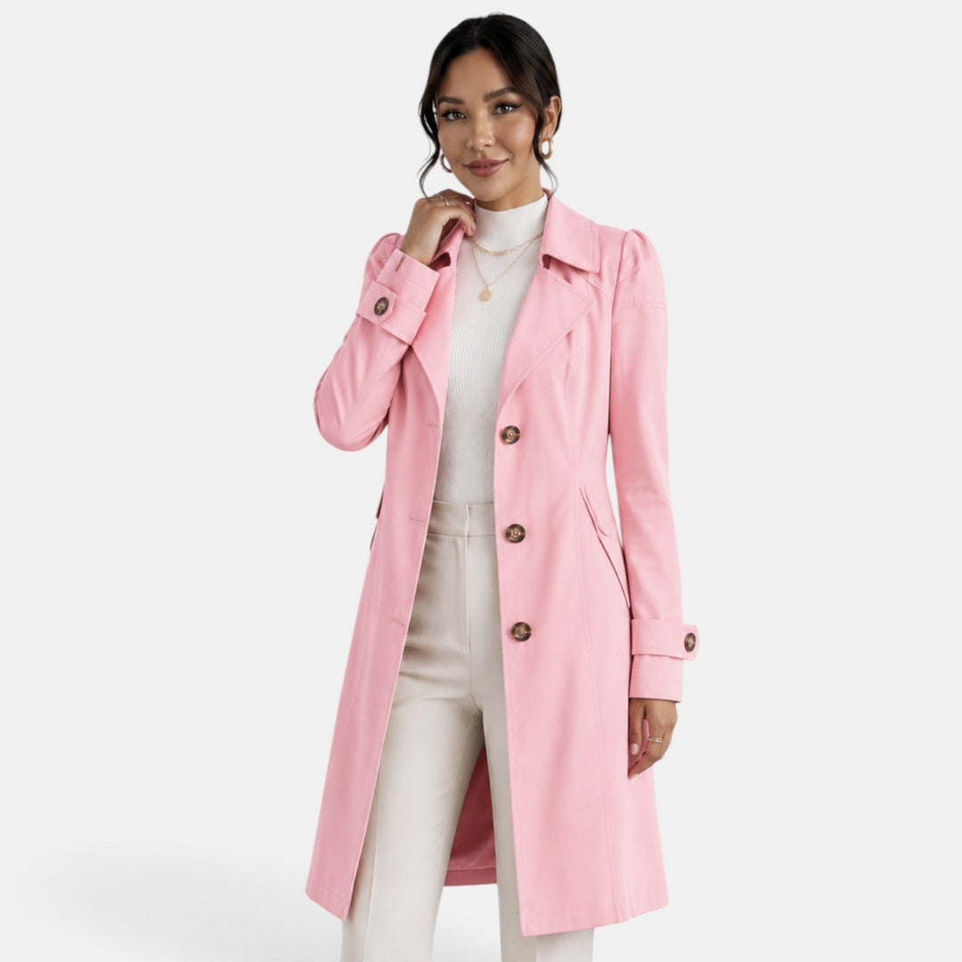 Trench donna, capospalla classico ed elegante con cintura, un must-have di moda femminile per ogni occasione.