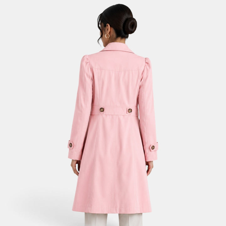 Trench donna, capospalla femminile da mezzastagione, elegante e versatile con cintura, per un look classico e alla moda.
