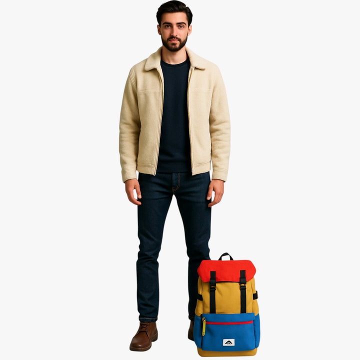 Zaino da uomo resistente in tessuto multicolore, perfetto per viaggi e uso quotidiano.