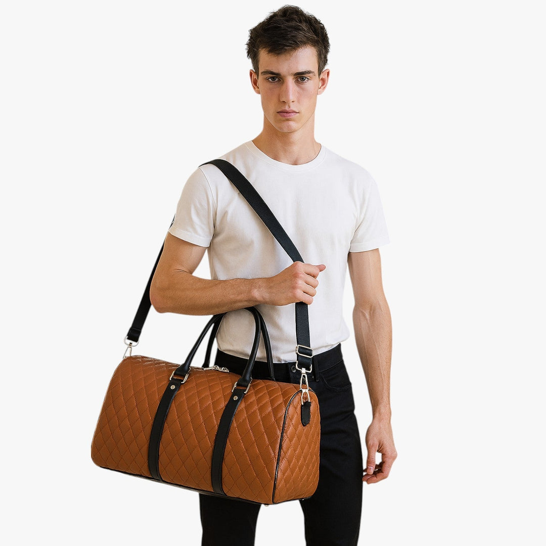 Borsone elegante nero trapuntato da uomo, borsa capiente con tracolla regolabile per viaggi.
