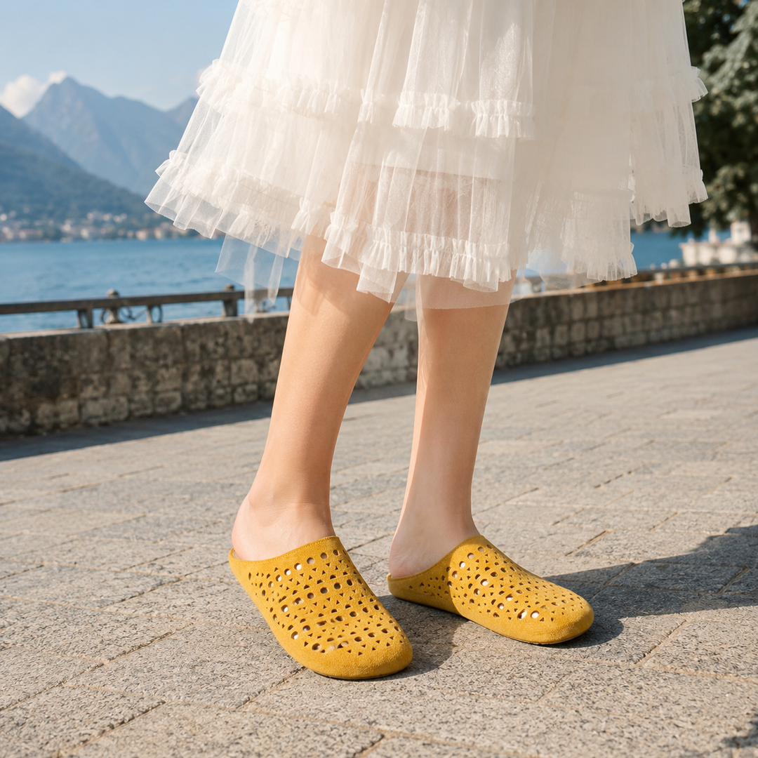 Ciabatte donna slip-on traforate, leggere e comode. Ideali per la primavera/estate e relax.