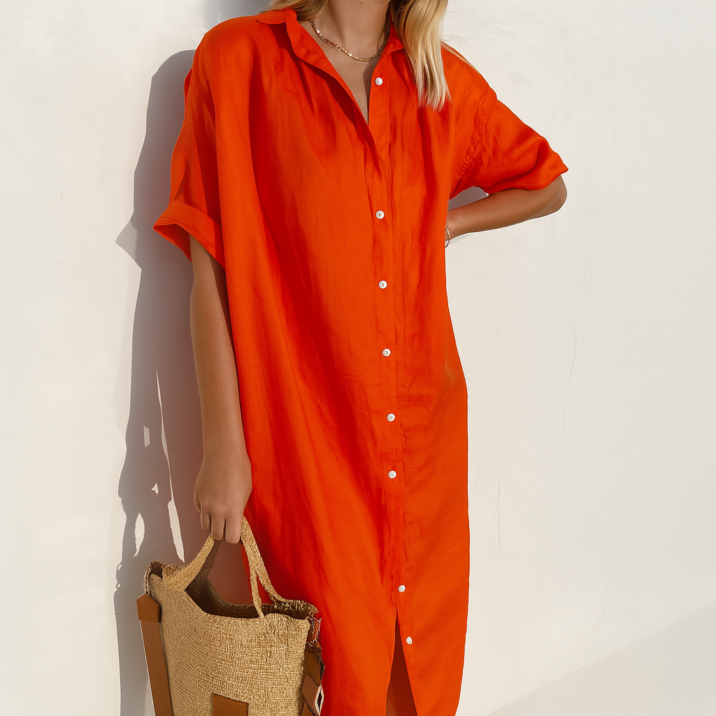 Abito camicia casual donna con colletto e bottoni, un capo comodo e versatile per la moda estiva quotidiana.