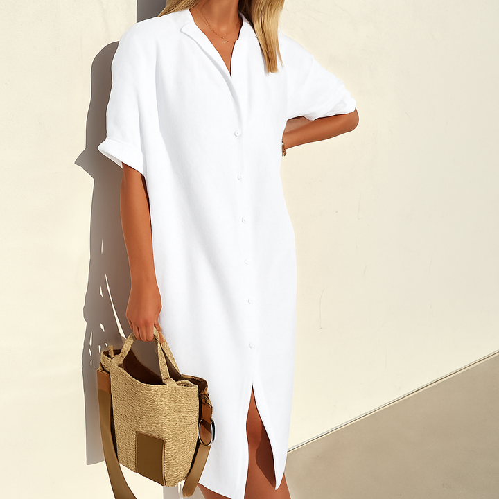 Abito camicia da donna casual ed elegante con bottoni frontali e colletto, perfetto per un outfit versatile estivo.
