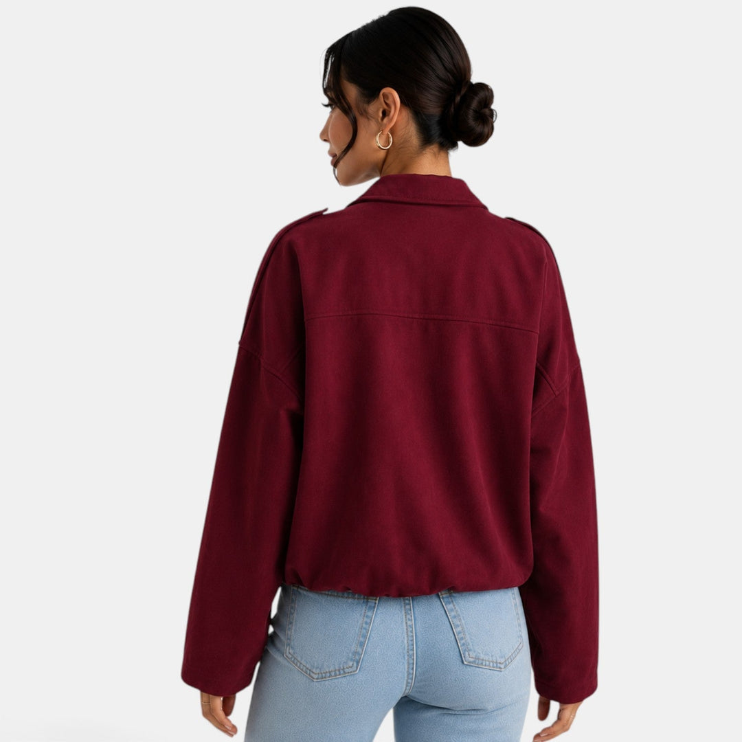 Giacca in camoscio da donna, autunnale e casual chic, un must-have elegante per il tuo guardaroba.