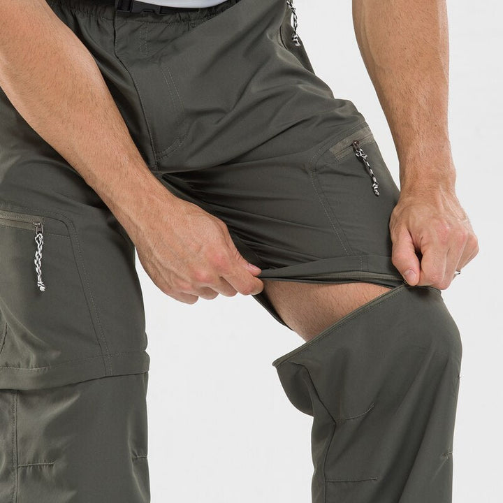 Pantaloni uomo sportivi convertibili, stile cargo, per trekking, viaggio e outdoor. Multitasche pratiche.