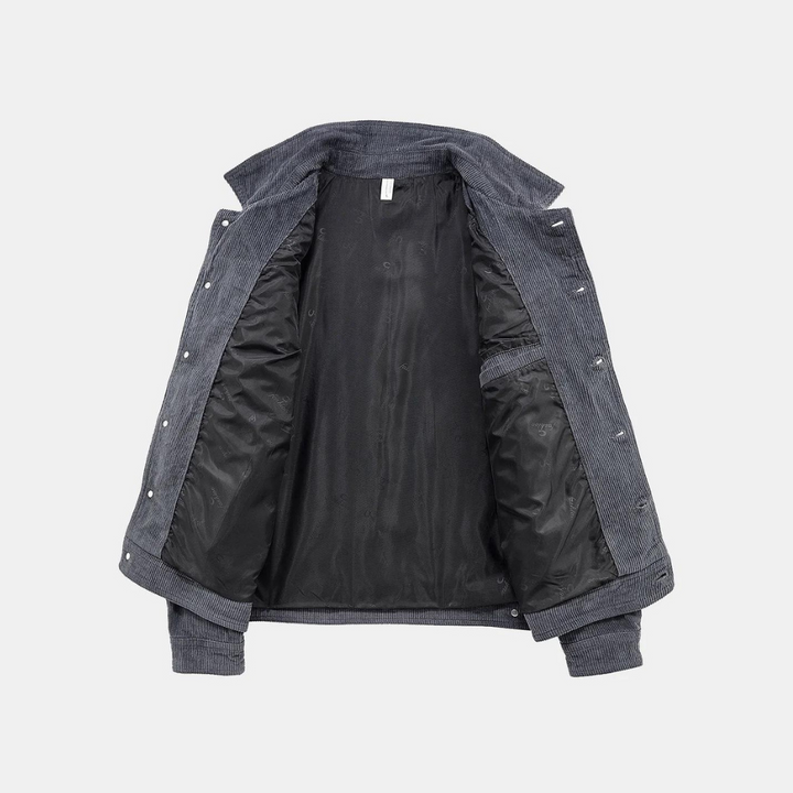 Elegante giacca uomo in velluto a coste, ideale come capo esterno versatile per ogni occasione.
