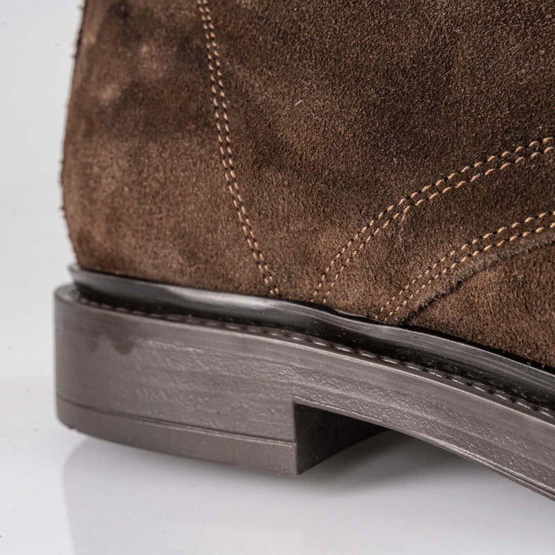 Stivali polacchine da uomo marroni con rialzo 7 cm. Scarpe rialzate eleganti e comode per ogni giorno.
