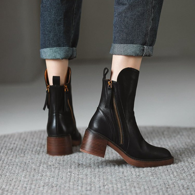 Stivaletti donna neri punta affusolata, tacco alto e suola antiscivolo, calzature chic per autunno-inverno.