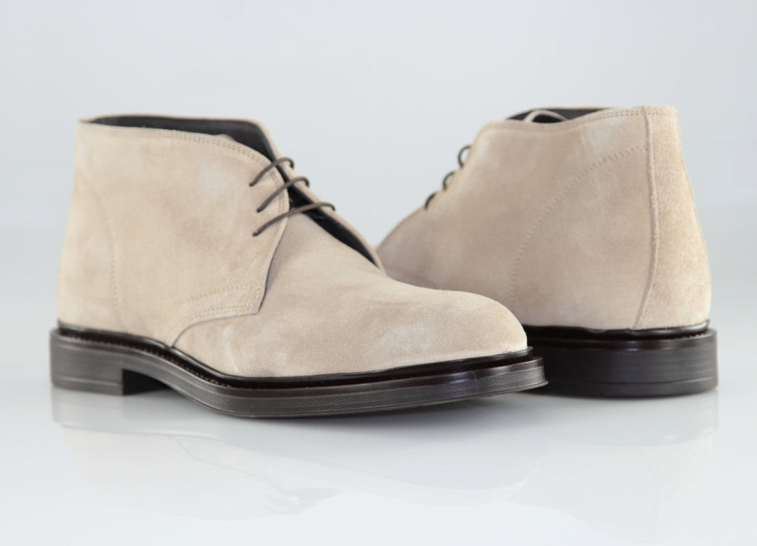 Polacchine beige da uomo con rialzo interno di 7 cm per un look raffinato e maggiore altezza.