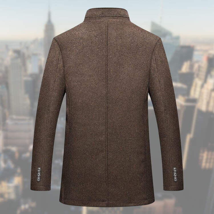 Texture del cappotto invernale uomo, con gilet staccabile. Giacca elegante e robusta per protezione dal freddo.