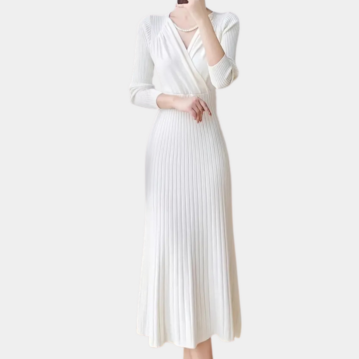 Abito midi da donna elegante in maglia, sottile e versatile per look serali o casual chic.
