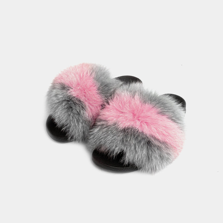 Pantofole da donna grigio-rosa in vera pelliccia di volpe, morbide e lussuose per il relax a casa.