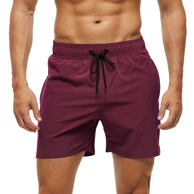 Pantaloncini uomo per palestra e workout, in tessuto tecnico ad asciugatura rapida per massimo comfort sportivo estivo.