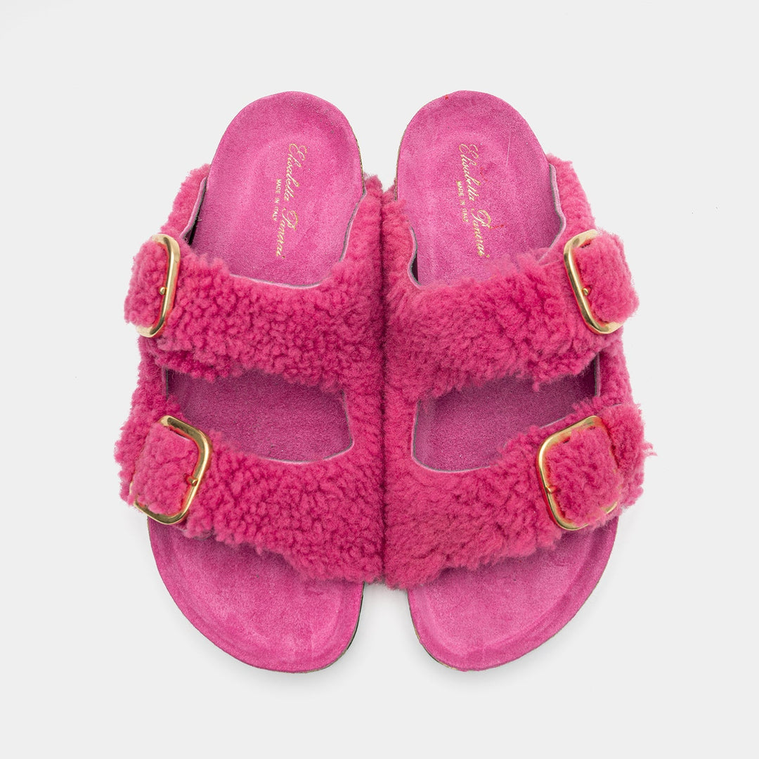Ciabatte estive fucsia da donna, eleganti e regolabili, ideali per la moda casual e un comfort duraturo.