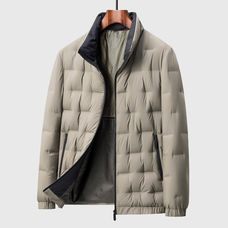 Giacca uomo invernale trapuntata nera con collo alto, calda ed elegante per il freddo. Perfetta abbigliamento esterno.