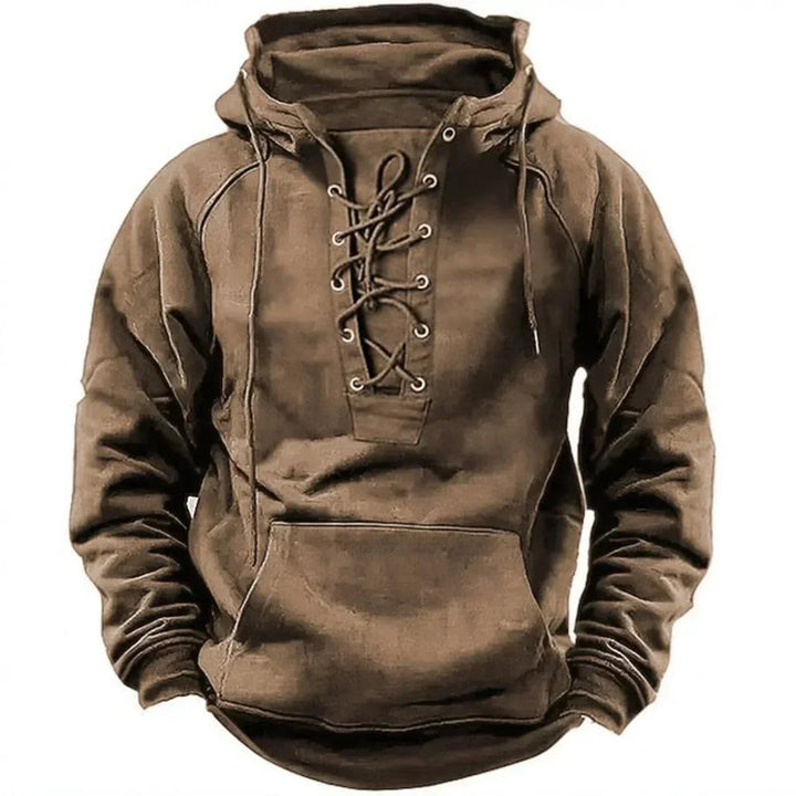 Felpa uomo con cappuccio e distintiva allacciatura frontale, ideale per look casual e comfort quotidiano.