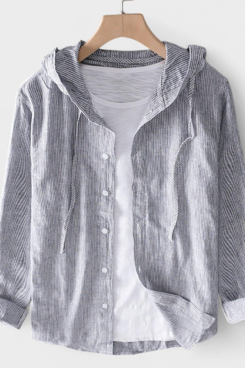Camicia da uomo con cappuccio, casual, ideale per il tempo libero. Dettagli bottoni e maniche lunghe per comfort.