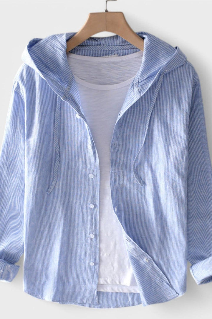 Camicia casual da uomo con cappuccio e bottoni, look moderno e rilassato per il tuo stile quotidiano.