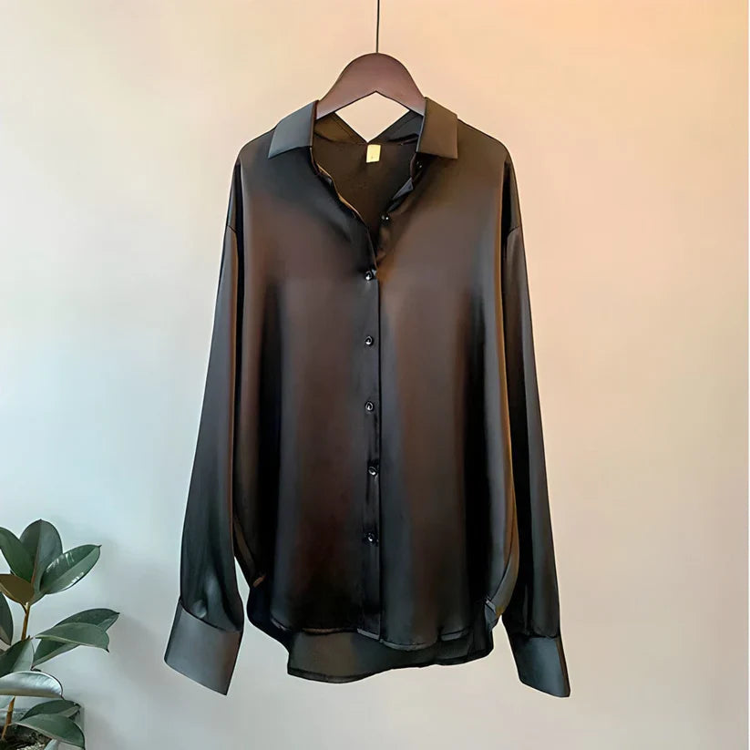 Blusa elegante da donna, in raso, con colletto e maniche lunghe. Chic per l'ufficio, versatile per look casual.