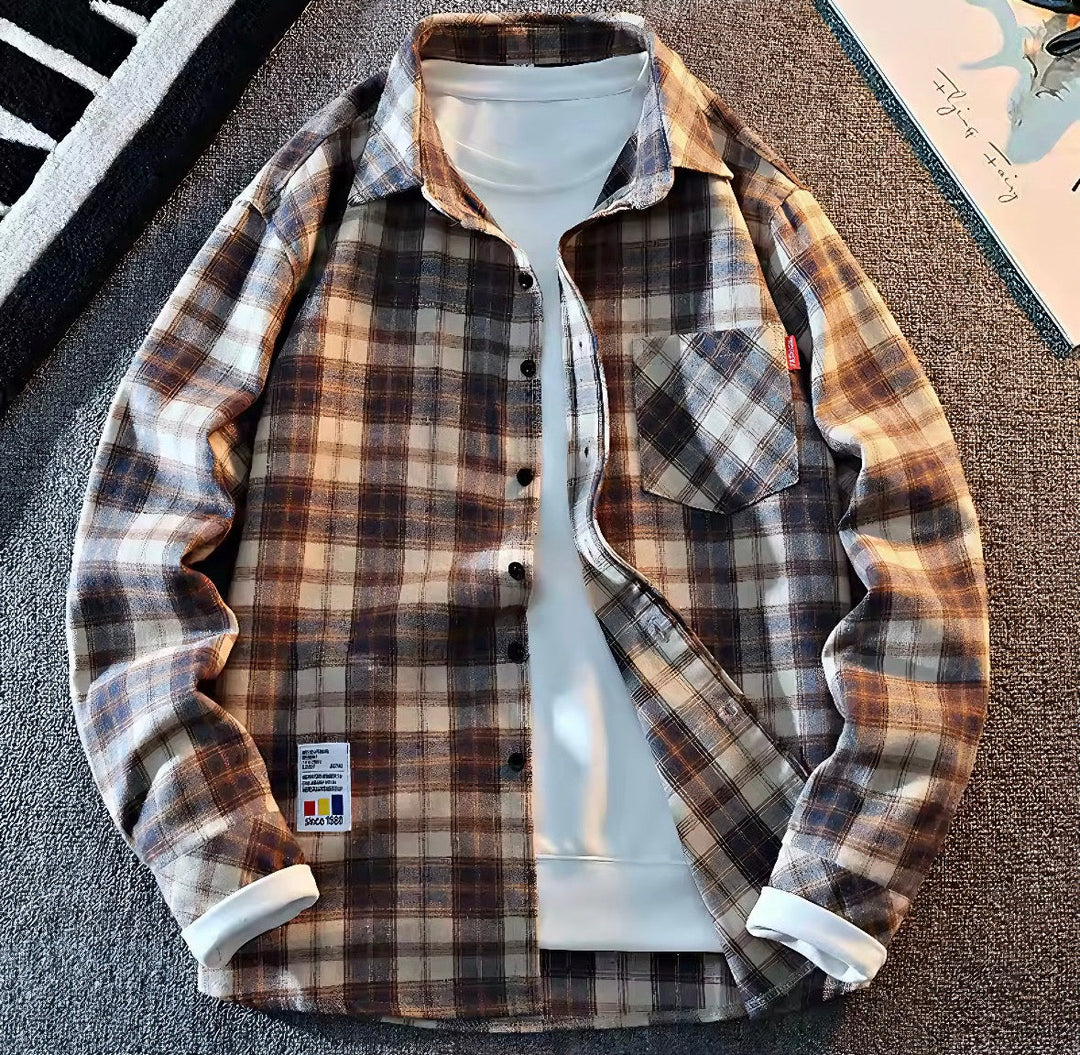 Camicia uomo a quadri con maniche lunghe, ideale per un look rilassato e casual, garantisce comfort e stile.