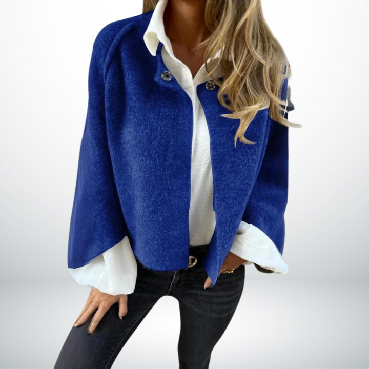 Cappotto corto donna versatile, perfetto per autunno inverno. Stile elegante e casual chic, massima comodità.