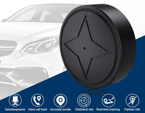 Immagine ravvicinata del mini localizzatore GPS nero e magnetico, pronto per l'uso.