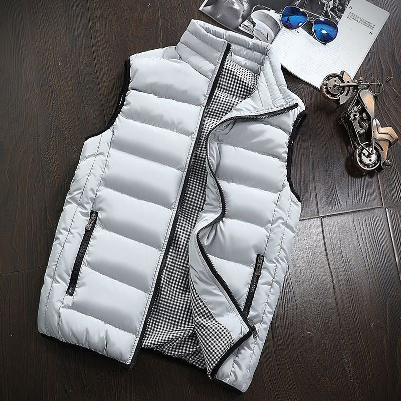 Gilet trapuntato uomo impermeabile, caldo e leggero per l'esterno.