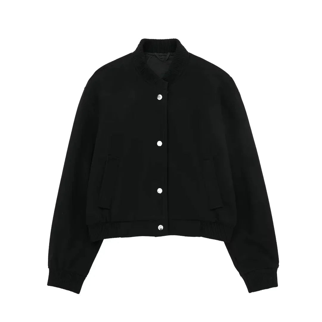 Bomber cropped donna, giacca versatile per look urban, stile casual e moderno in primavera.