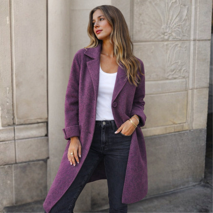 Giacca lunga donna elegante, adatta a stile casual e formale. Capospalla invernale calda, avvolgente e di moda.