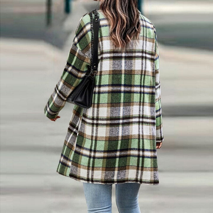 Giacca donna a quadri, outerwear elegante e confortevole per le giornate fredde.