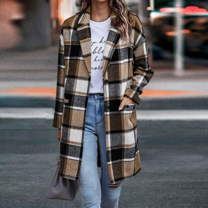 Giacca donna a quadri elegante, ideale per look autunno/inverno casual chic.