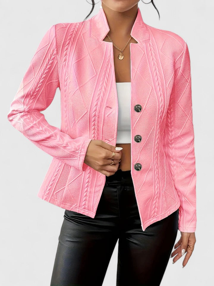 Giacca donna casual elegante, con texture a rilievo. Perfetta per l'ufficio o serate autunnali. Colori bianco, nero, rosa.