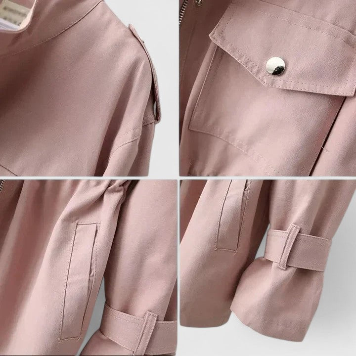 Giacca donna utility con vita regolabile e zip, un capo essenziale per la primavera/autunno, stile casual-elegante.