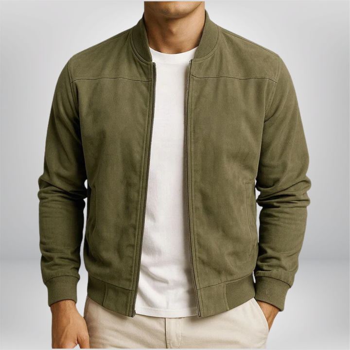 Bomber uomo con colletto coreana, giubbotto ideale per look di tendenza. Perfetto per primavera e autunno. Moda maschile.
