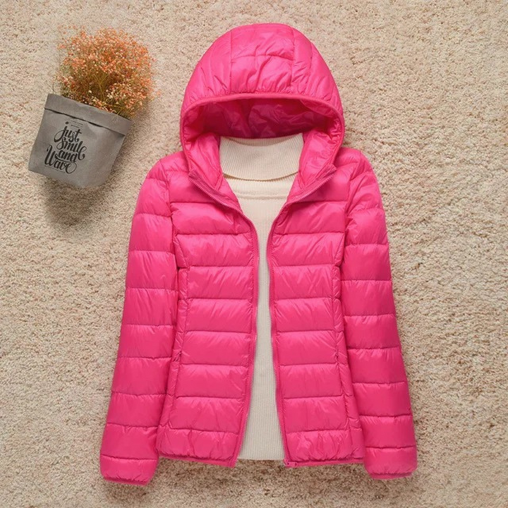 Capospalla donna trapuntato con zip, perfetto per autunno e inverno. Calda, casual ed elegante.