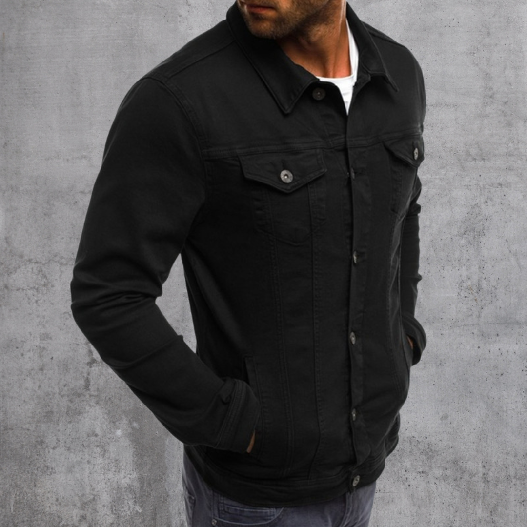 Giacca uomo con bottoni e taschini. Giubbotto casual per primavera e autunno, must-have per un look alla moda.