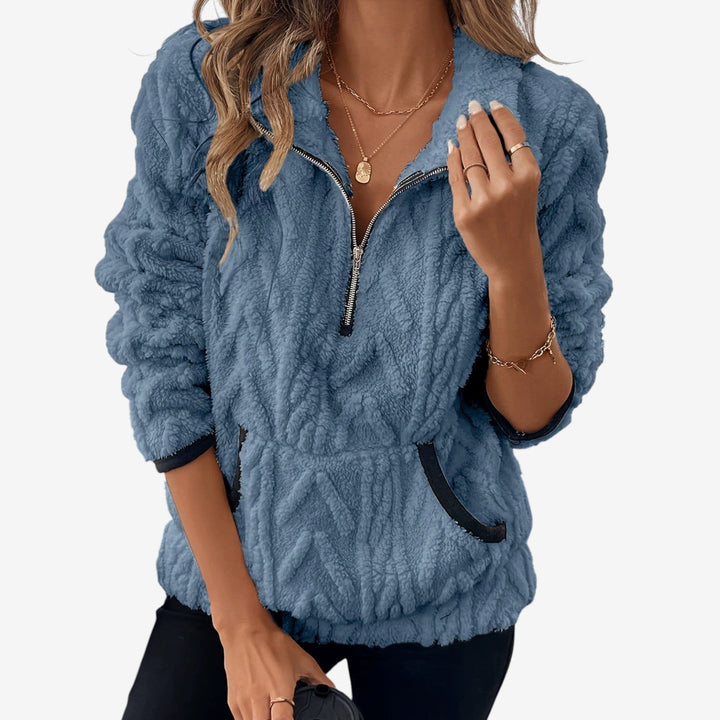 Gilet caldo donna con zip, tinta unita. Comfort ottimale e stile senza tempo per l'inverno.