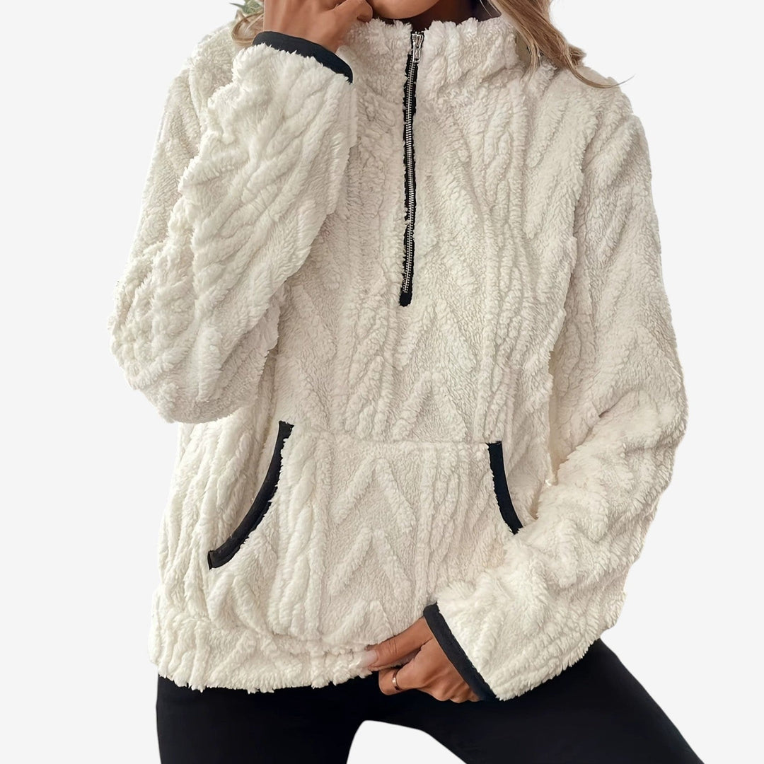 Gilet donna versatile con zip, perfetto per abbinamenti autunnali. Calore e moda.