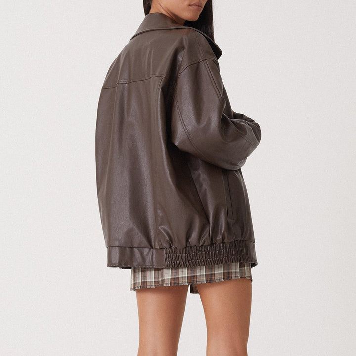 Giacca donna bomber oversize, look di tendenza per outfit versatile autunnale, con tasche funzionali.