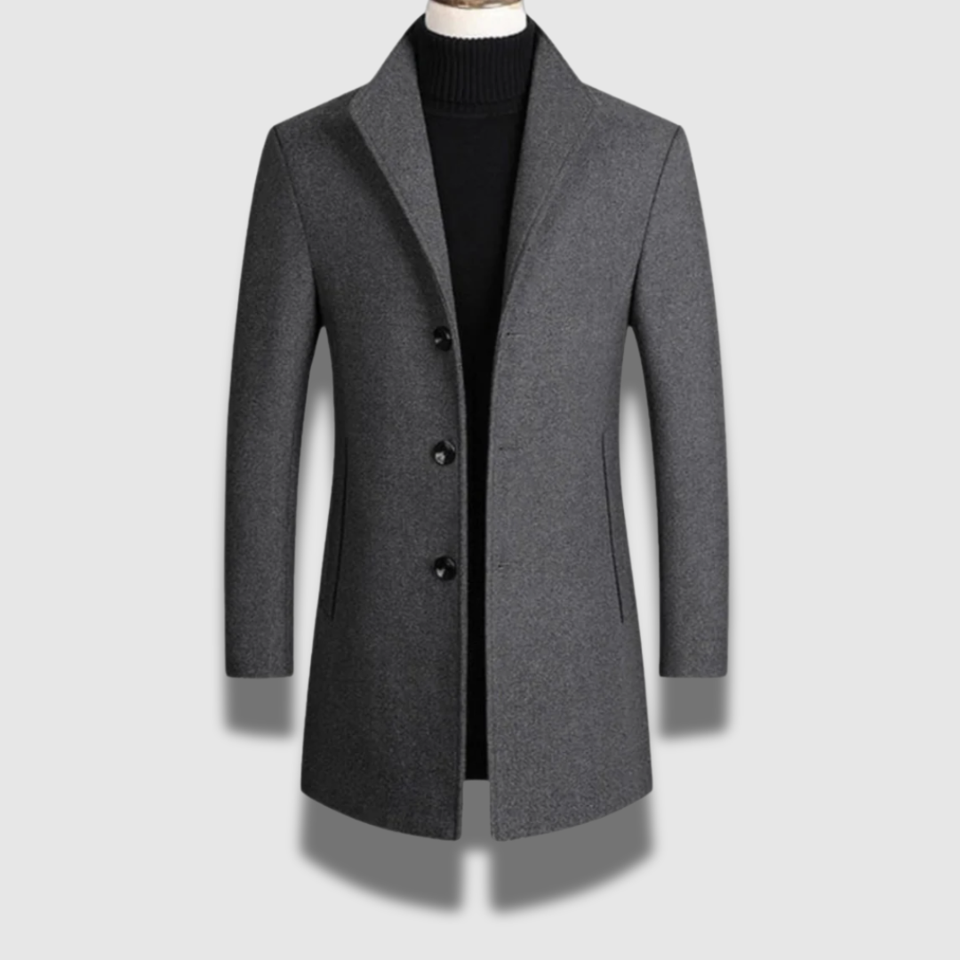 Abbigliamento maschile: giacca uomo elegante con risvolto, stile classico moderno per ogni occasione sofisticata.