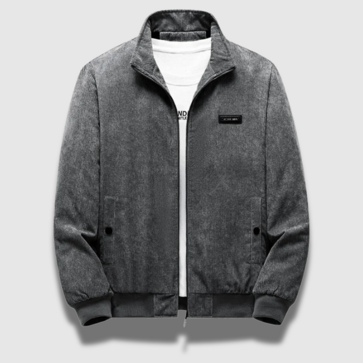 Giacca invernale uomo calda e resistente con zip, ideale contro freddo, vento e pioggia. Perfetta per viaggio casual.