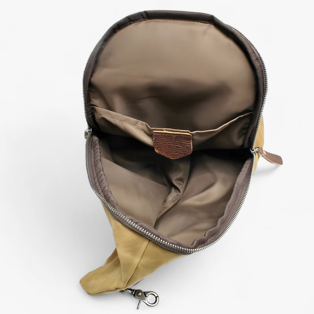 Borsa da viaggio a tracolla in tela multicolore, pratica per escursioni, avventure e uso quotidiano.