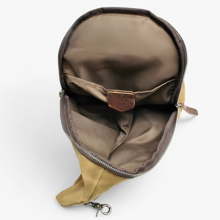 Borsa da viaggio a tracolla in tela multicolore, pratica per escursioni, avventure e uso quotidiano.