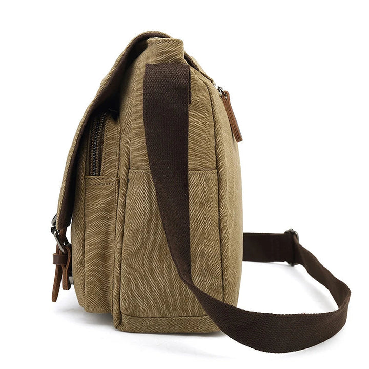 Borsa tracolla uomo per avventura, in tela robusta e design funzionale per ogni esigenza.
