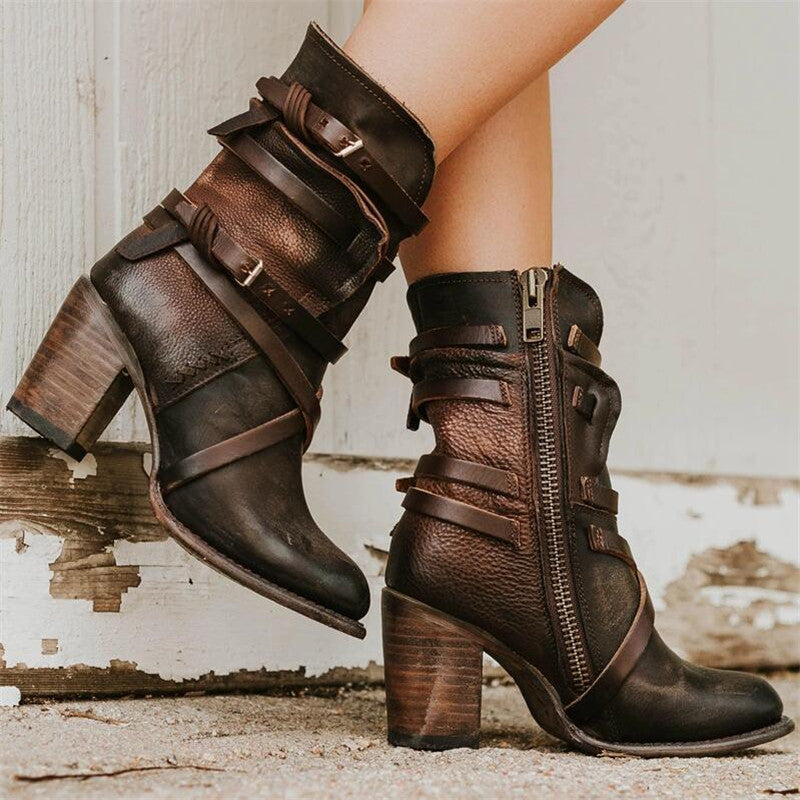 Stivali donna vintage confortevoli, in pelle con supporto ortopedico, ideali per stile e benessere.