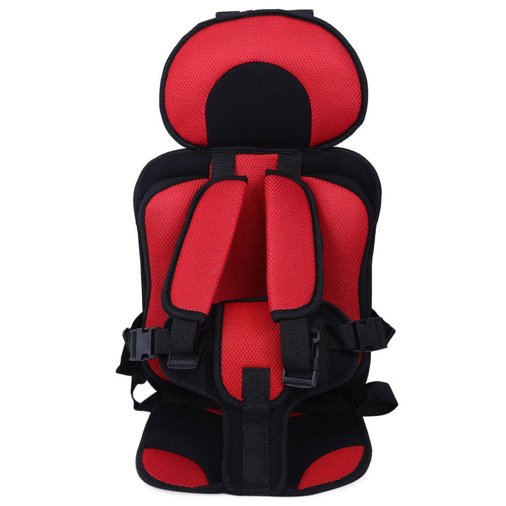 Seggiolino auto comfort e sicurezza, imbottitura traspirante, perfetto per ogni stagione.