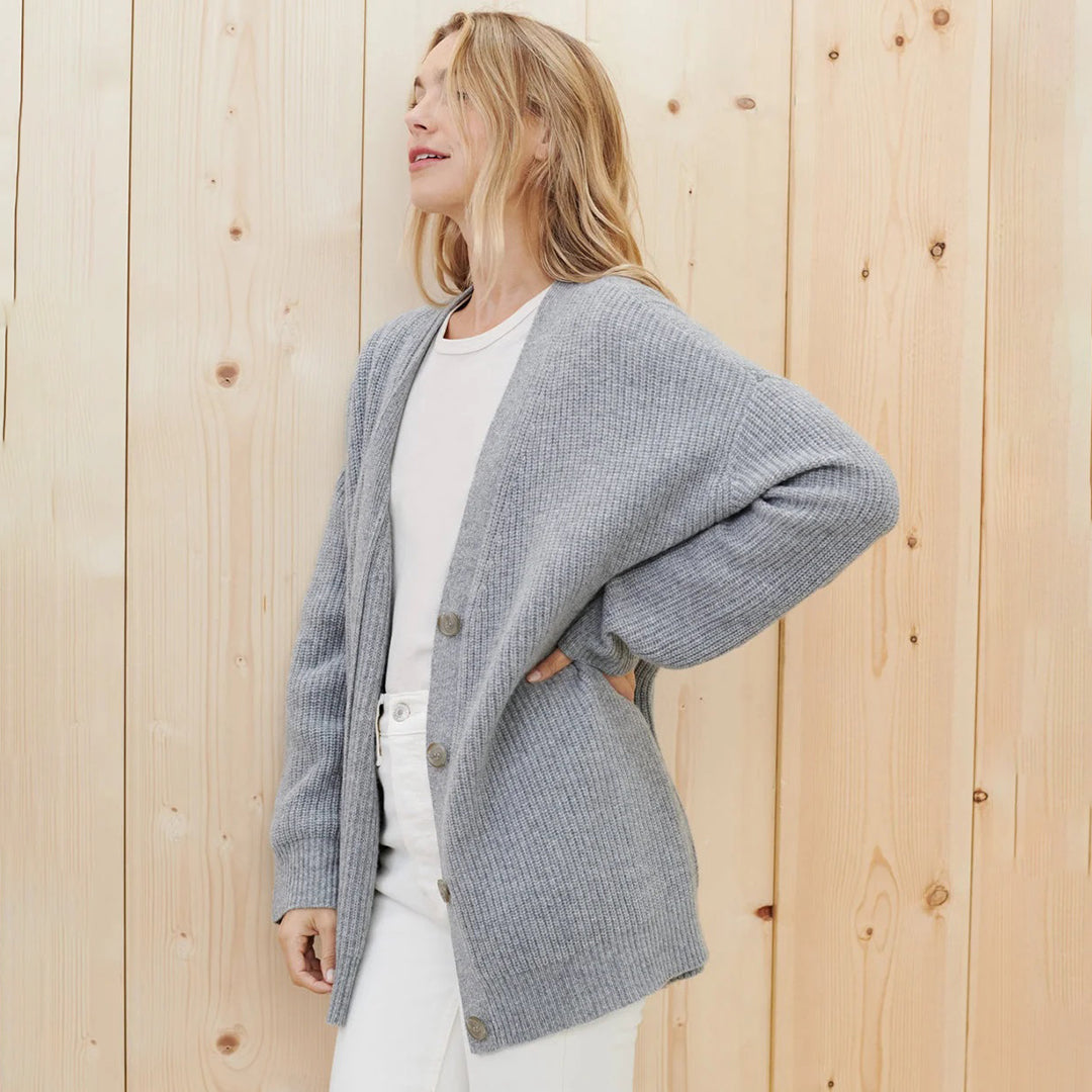 Maglieria elegante donna: cardigan oversize caldo e comodo, per autunno inverno.