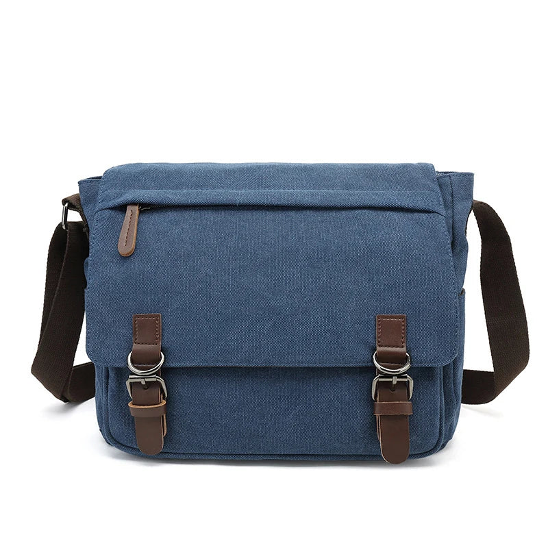 Borsa uomo resistente in tela, con tracolla regolabile e multitasche per organizzazione.