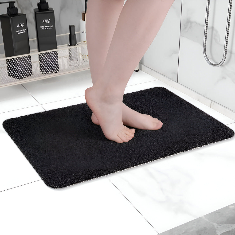Massimo comfort e sicurezza con tappetino doccia antiscivolo. Morbido, ideale per prevenire cadute in bagno.