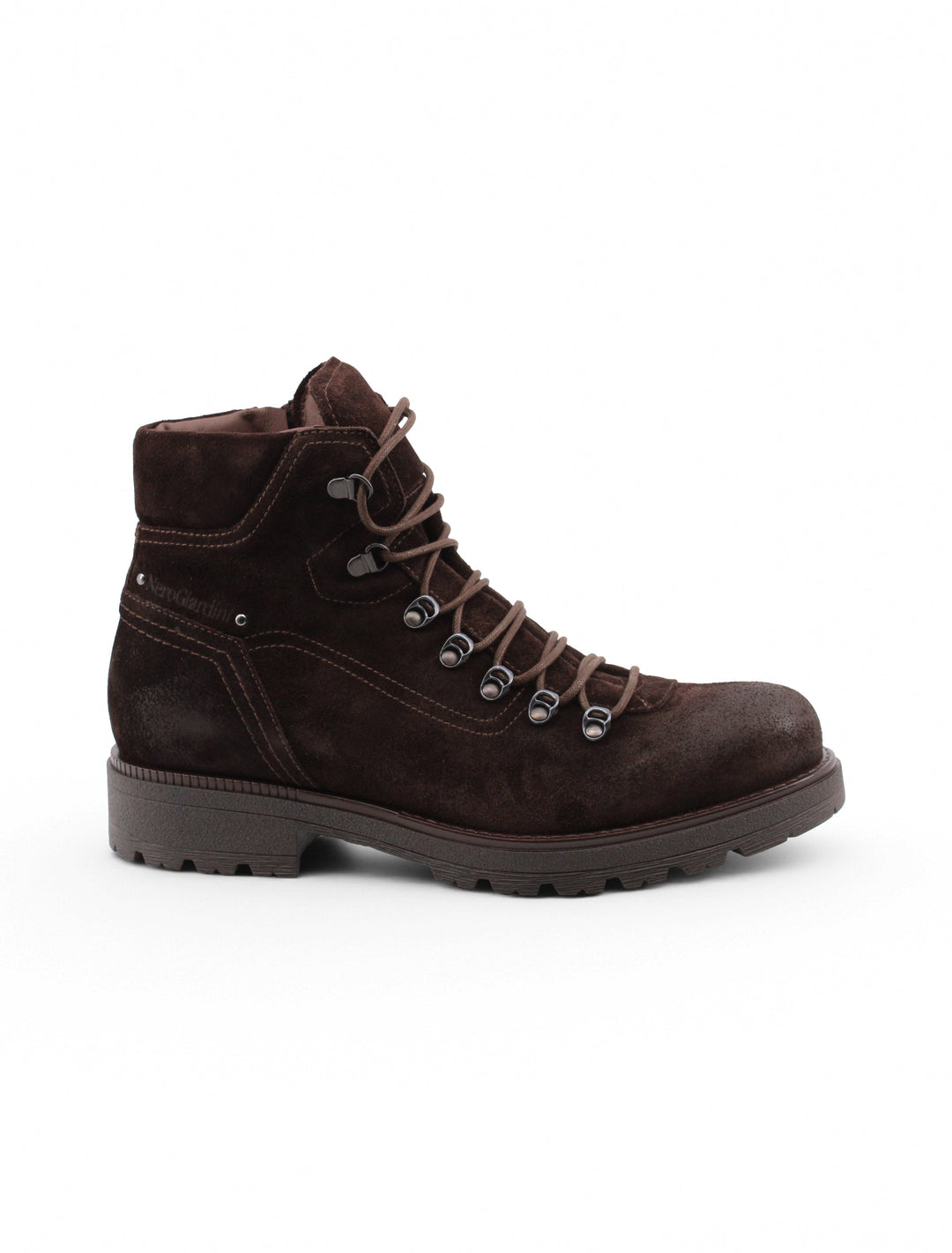 Stivali uomo marroni con lacci e zip laterale, tacco 4cm, perfetti per la moda maschile autunnale.